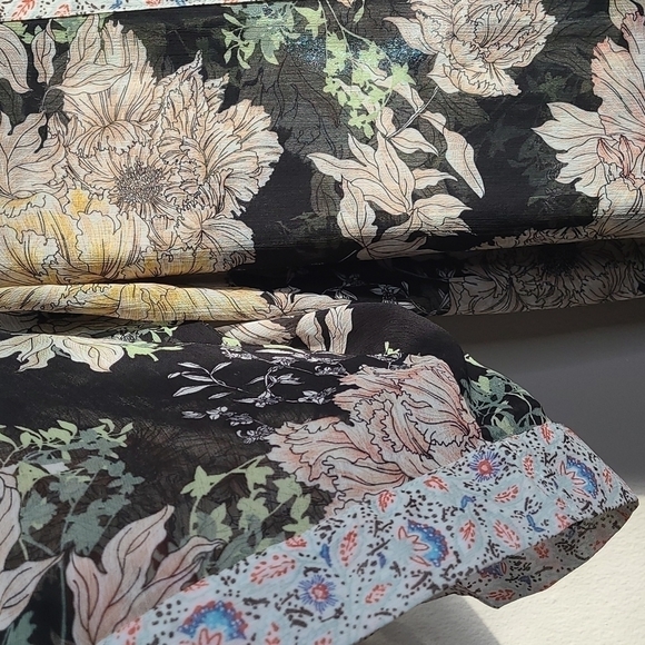 Band of Gipsies Border Print Long Kimono - Picture 5 of 13